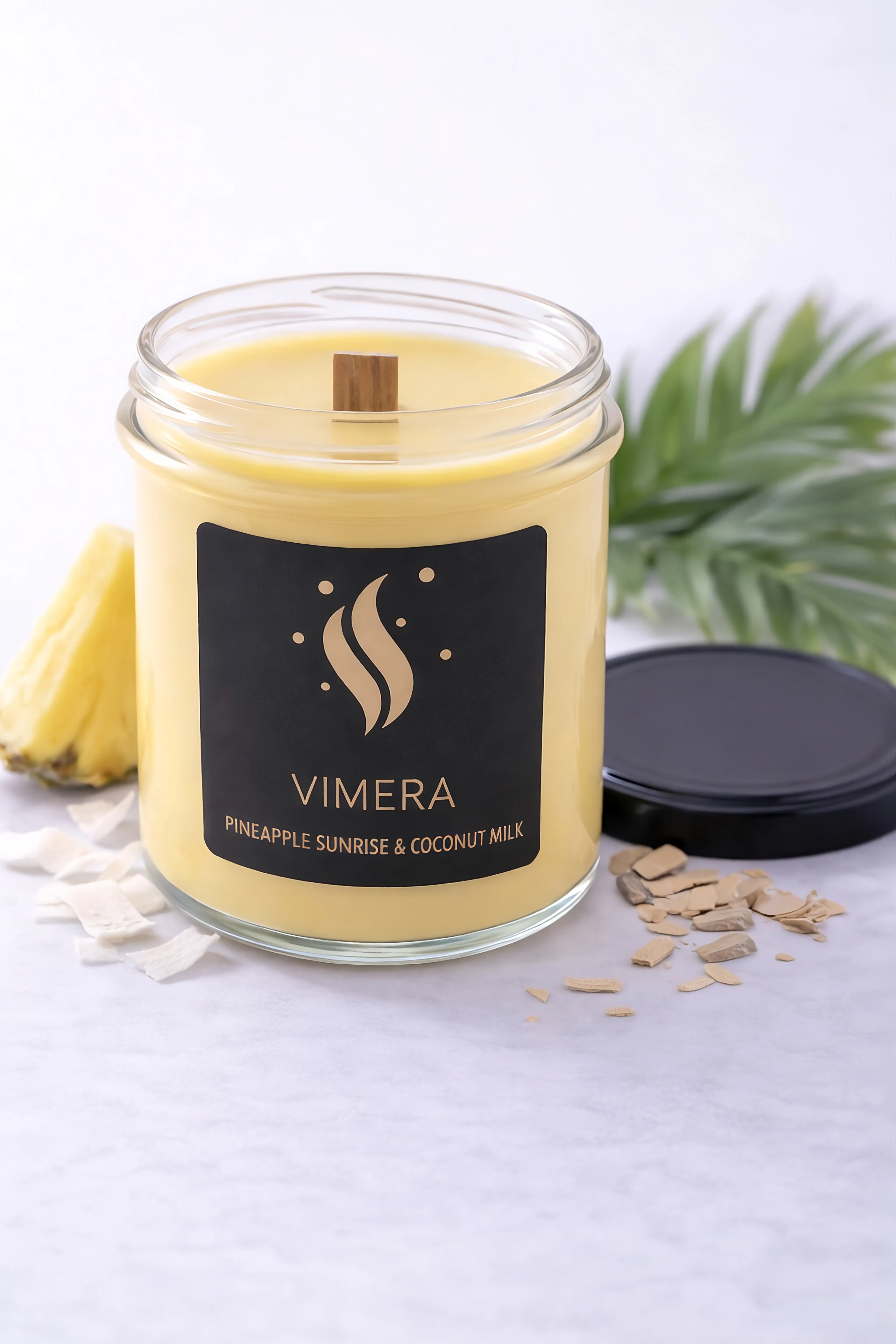 Ароматична свічка Pineapple Sunrise & Coconut Milk варіант 1 - купити у Vimera